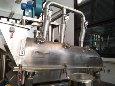 Paslanmaz boru, buhar tankı ve endüstriyel amaçlarda kullanılan basınç mühendisliği makinesi.