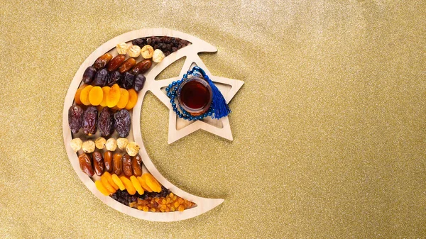 Muszlim Kultúra Élelmiszer Ramadán Kareem Éjszaka Ima Allah Nyomtatott Szív — Stock Fotó