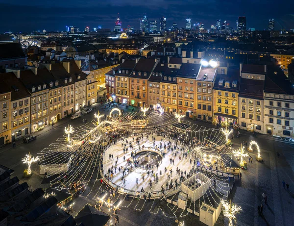 Varsovia Polonia Vista Aérea Del Casco Antiguo Con Pista Patinaje —  Fotos de Stock