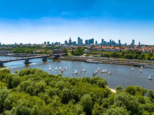 Warschau Polen Luftaufnahme Der Stadt Regatta Auf Der Weichsel — Stockfoto