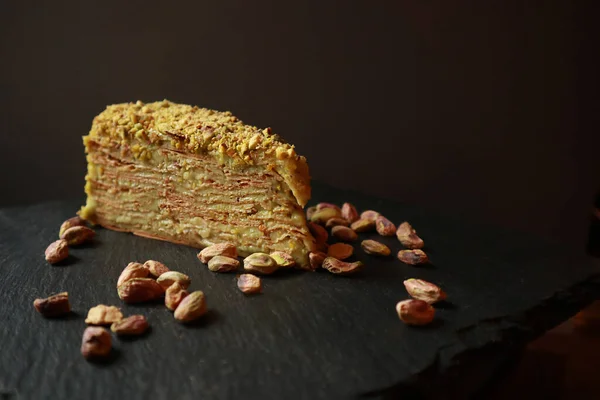  Fıstıklı Napolyon keki.               