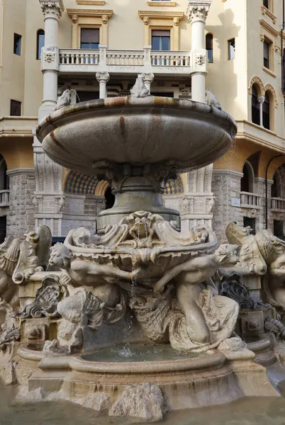 A fonte do distrito de Coppede em Roma, Itália — Fotografia de Stock