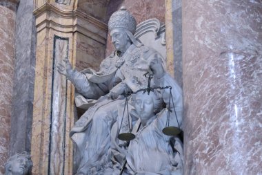 St. Peters Bazilikası 'nın iç mimari görüşü, Roma, İtalya