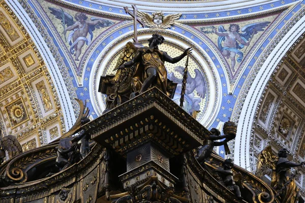 Interieur detailweergave van St. Peters Basiliek, Rome, Italië — Stockfoto