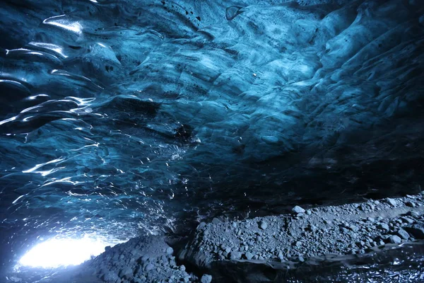 Caverna de gelo no sul da Islândia — Fotografia de Stock