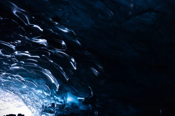 Grotte de glace dans le sud de l'Islande — Photo