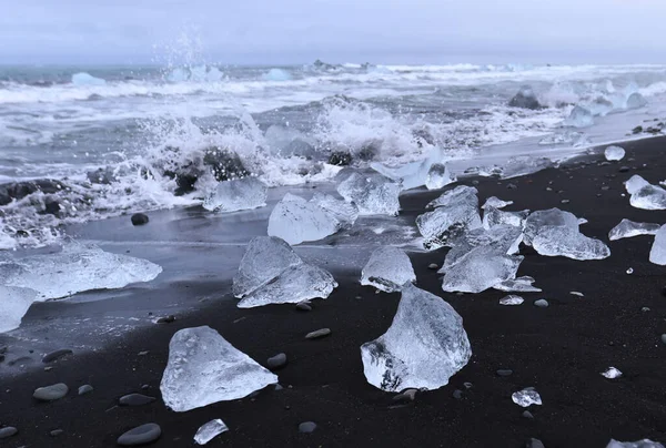 Ledové diamanty na pláži, Diamonds Beach Island — Stock fotografie