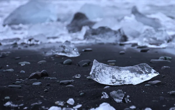 Diamantes de hielo en la playa, Diamantes Playa Islandia —  Fotos de Stock