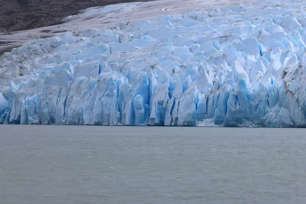 Nära utsikt över den östra fronten av Gray Glacier, Chile — Stockfoto