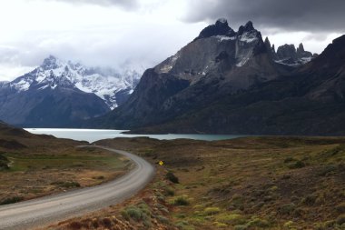 Torres del Paine manzarası, Almirante Nieto Dağı, Şili