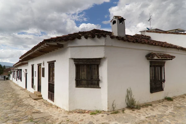 Kolonialbauten im hübschen Dorf Villa De Leyva, Kolumbien — Stockfoto