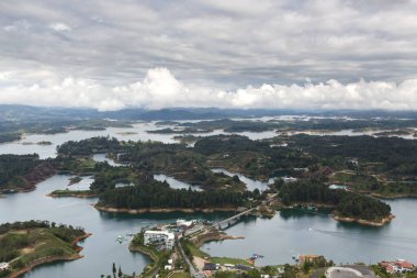 Guatape, Kolombiya Penon 'undan çevre manzarası
