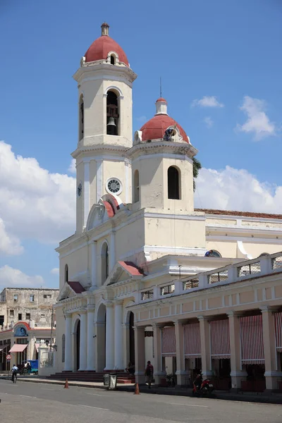 Katedrála Purisima Concepcion v Cienfuegos, Kuba — Stock fotografie
