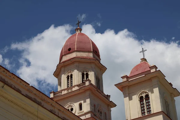 Basílica de La Virgen De La Caridad del Cobre perto de Santiago de Cuba — Fotografia de Stock