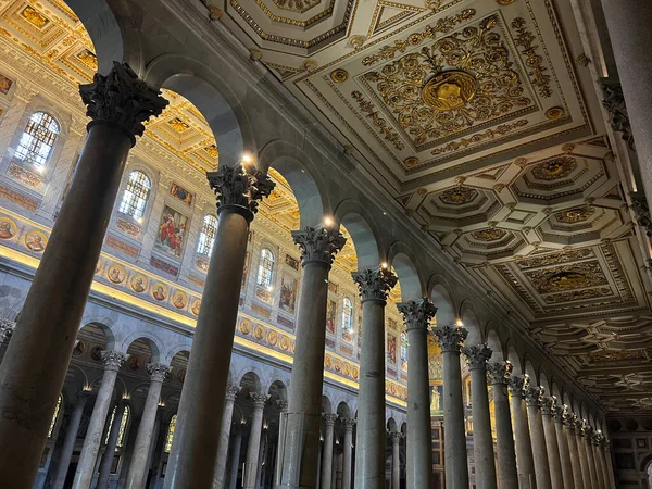 Interieur Van Basiliek Van San Paolo Rome Hoge Kwaliteit Foto — Stockfoto