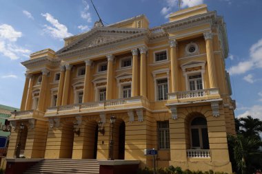Küba 'nın Santiago De Cuba şehrindeki antik saray. Yüksek kalite fotoğraf