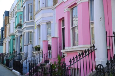 Notting Hill, Londra 'nın karakteristik evleri. Yüksek kalite fotoğraf
