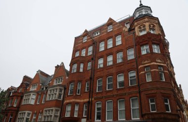 Londra 'nın tipik Chelsea binaları. Yüksek kalite fotoğraf