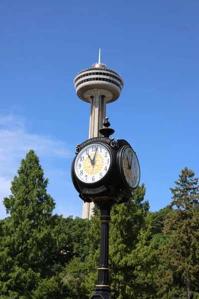 Rotary Club Clock Niagara Falls Ontario High Quality Photo — Foto de Stock