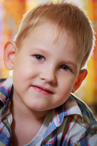 Kleine jongen portret — Stockfoto