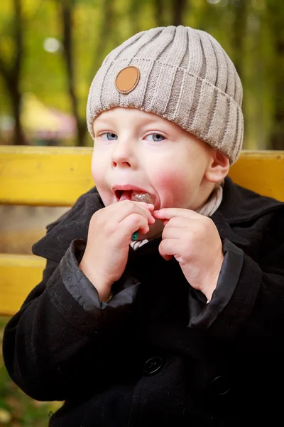 Portret van een jongetje — Stockfoto