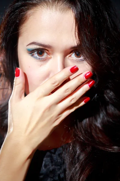 Menina bonita em vestido preto — Fotografia de Stock