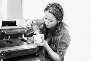 cappuccino kahve makinesi garson