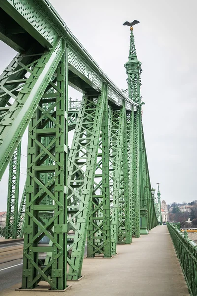 Most wolności w Budapeszcie — Zdjęcie stockowe