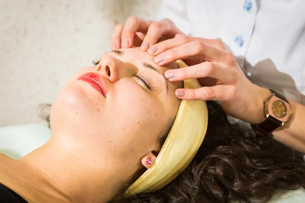 Woman getting spa treatment. — Stock Photo, Image