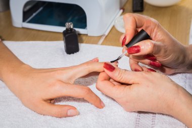 Manikür tedavi