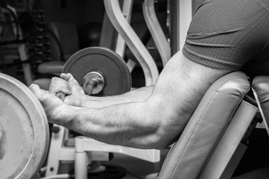 adam atletik barbell ile