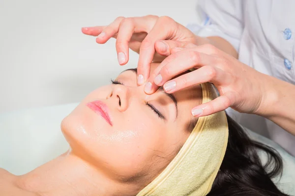 Facial massage — Stock Photo, Image