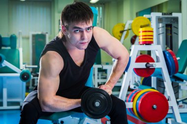 adam ile Halter egzersiz