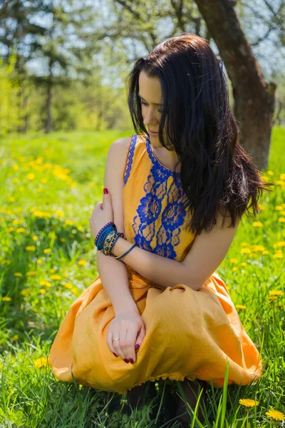 Brunette in the garden — Stock Photo, Image