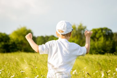 Çocuk alanı oynama