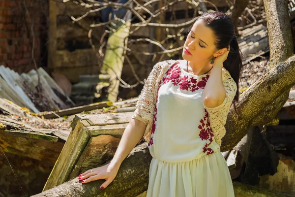 Hermosa mujer — Foto de Stock