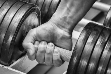 adam dumbbell ile eğitim