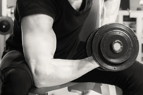 Man  with dumbbells — Stock Photo, Image