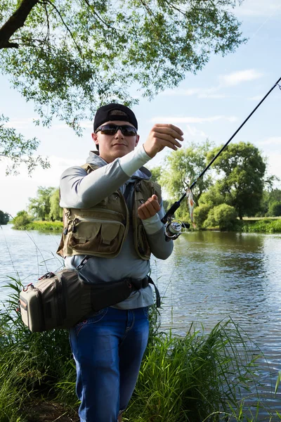 Man fishing — Stock Photo, Image