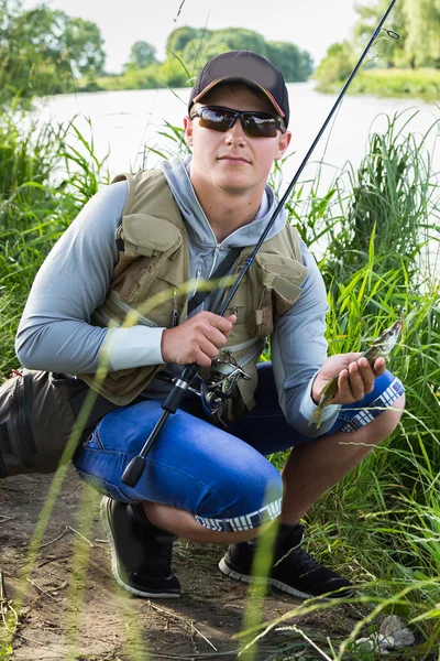 Halászó ember — Stock Fotó