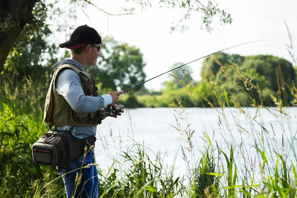 Pesca uomo — Foto Stock