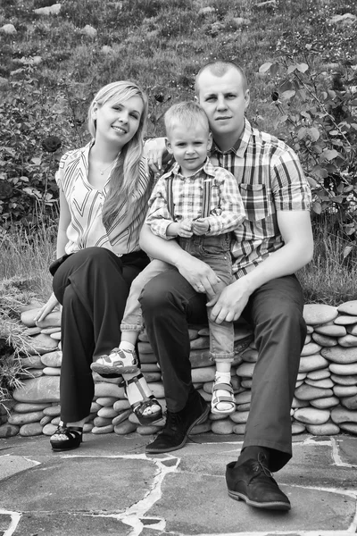 Family in the park — Stock Photo, Image