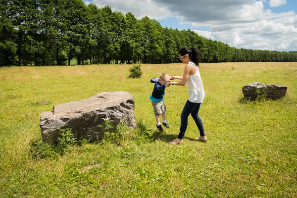 Moeder en zoon — Stockfoto