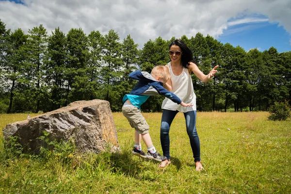 Moeder en zoon — Stockfoto