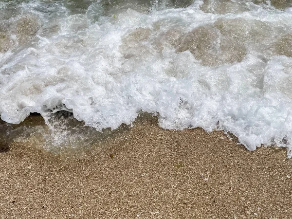 Όμορφη Θάλασσα Φόντο Θάλασσα Άμμο Και Κύματα — Φωτογραφία Αρχείου