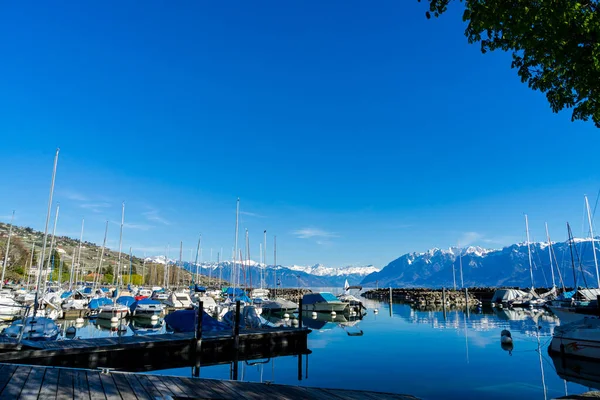 Jachten Aan Oevers Van Het Meer Van Genève — Stockfoto