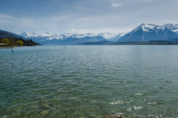 Thunersee Der Schweiz Blick Auf Berge Und See — Stockfoto