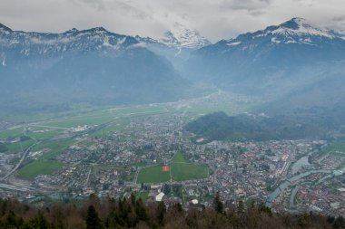 Bernese Alpleri 'nin inanılmaz manzarası. Arka plan doğa, özgürlük