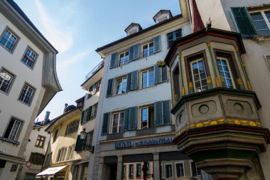 Güzel İsviçre şehri Solothurn. Sokak mimarisi, manzaralar