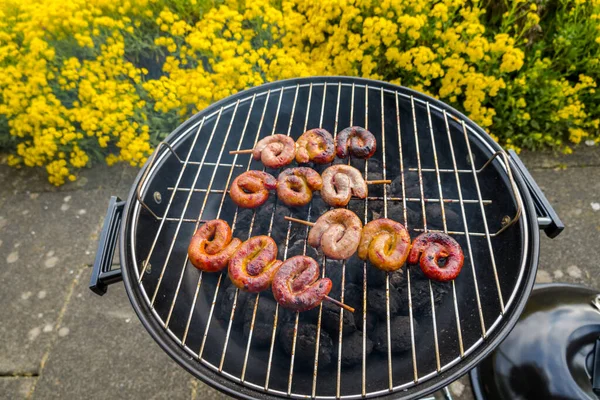 Cooking Sausages Small Charcoal Grill — Fotografia de Stock